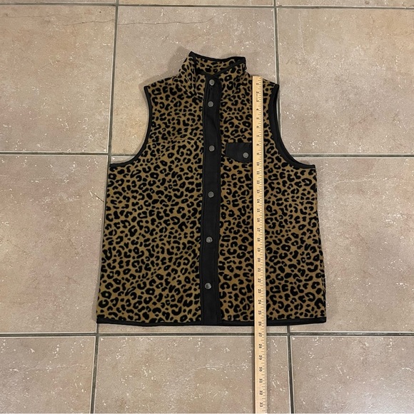 C&C California Size L Leopard Print Leopard Fleece Vest Snap Front Pockets - Picture 7 of 7